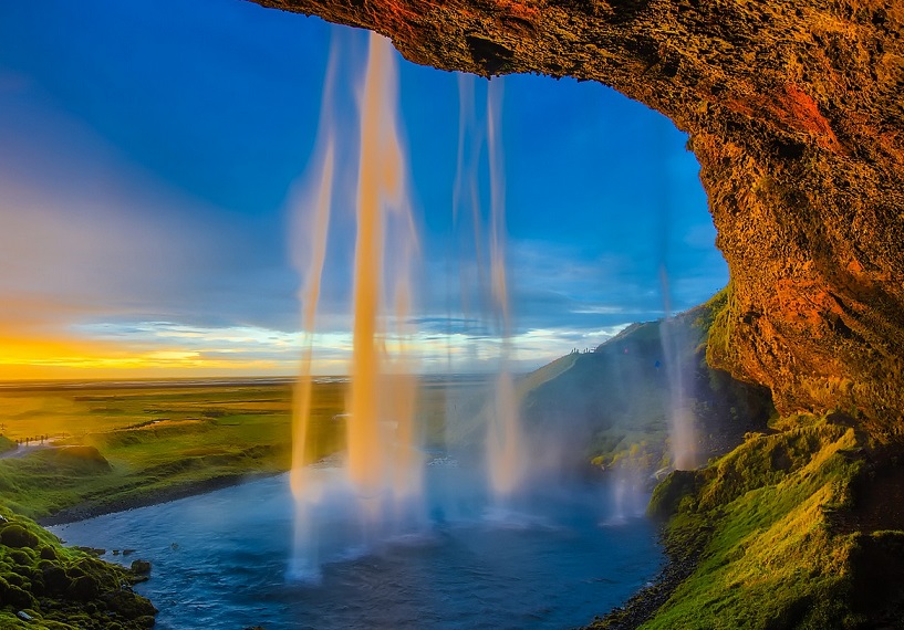 cascada en islandia