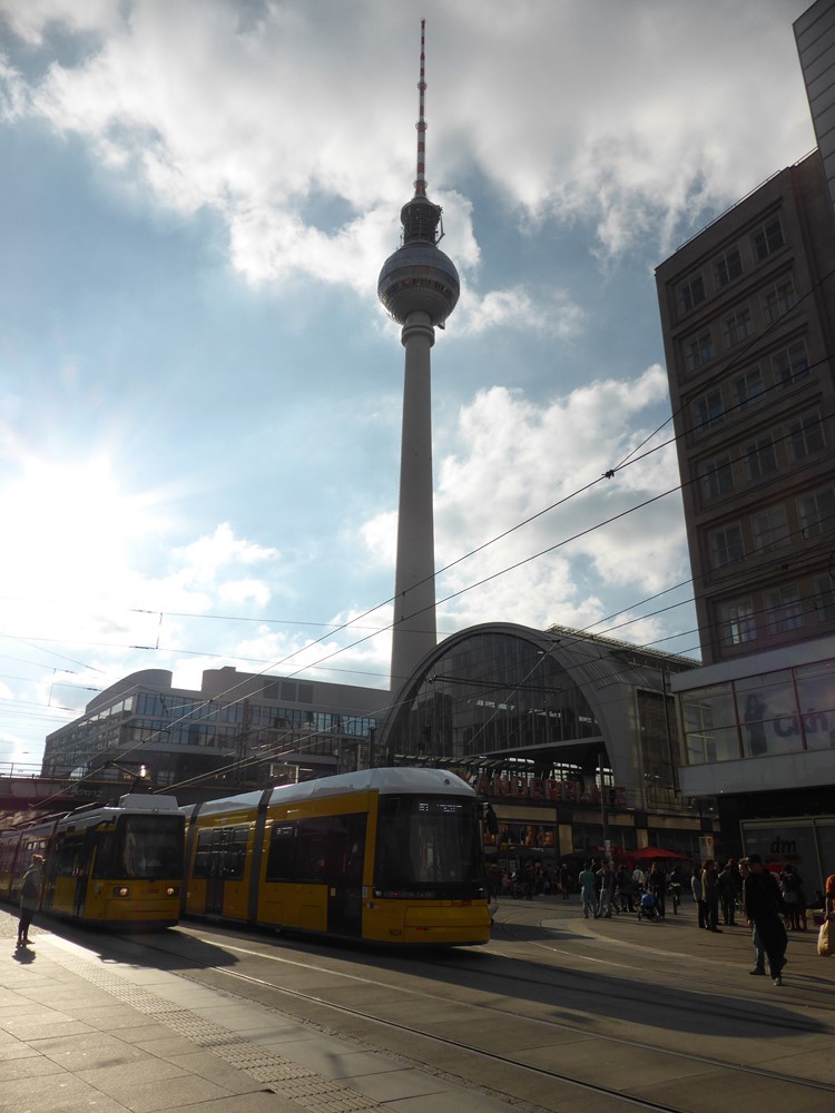 Fernsehturm en Alexanderplatz
