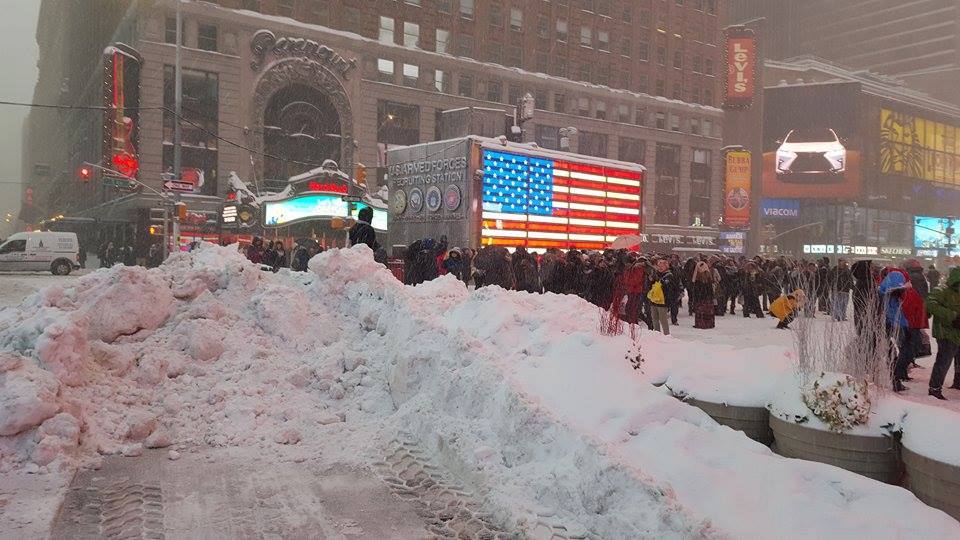 Times Square, Nueva York bajo la nieve.