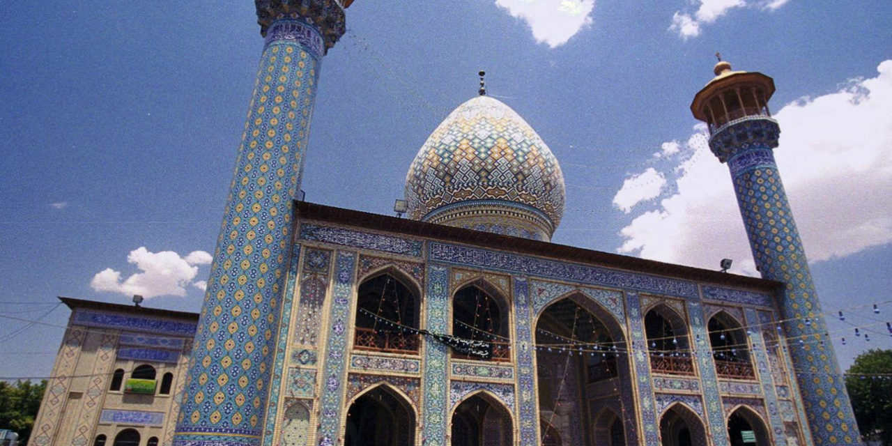 Descubre los colores de la mezquita Nasir ol Molk