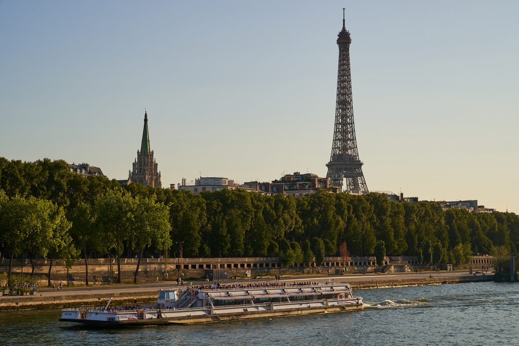 Londres VS París ¿Qué destino te deslumbrará más?