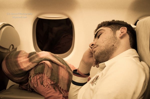 Consejos para dormir mejor en los aviones