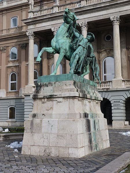 Estatua del caballo de Budapest