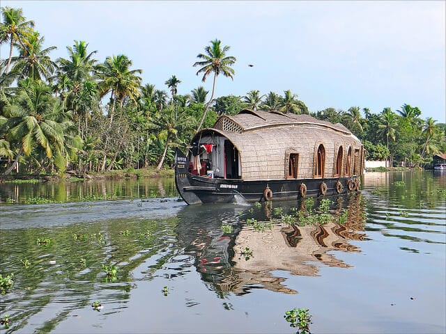 Remansos, barcos Kerala, India