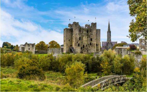 Amplia toma del Castillo de Trim, uno de los mejores castillos de Irlanda