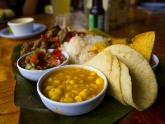 Uno de los mejores platos costarricenses, Casado de Res, para una pieza sobre el mejor momento para ir a Costa Rica