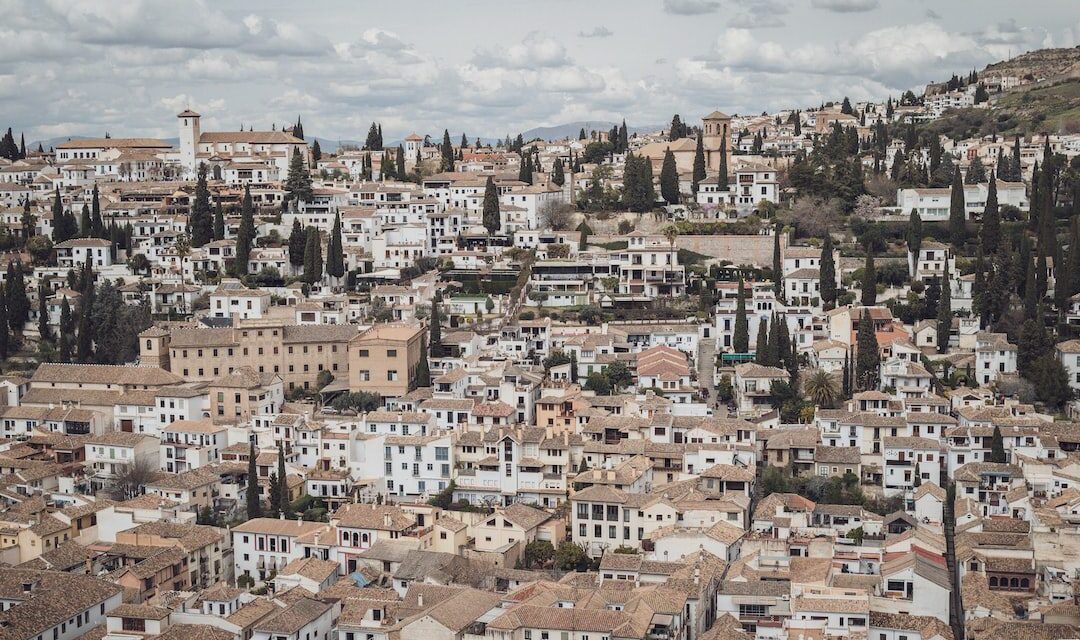 Vivir en Andalucía: Guía para disfrutar al máximo de la cultura, el clima y la belleza de esta región española