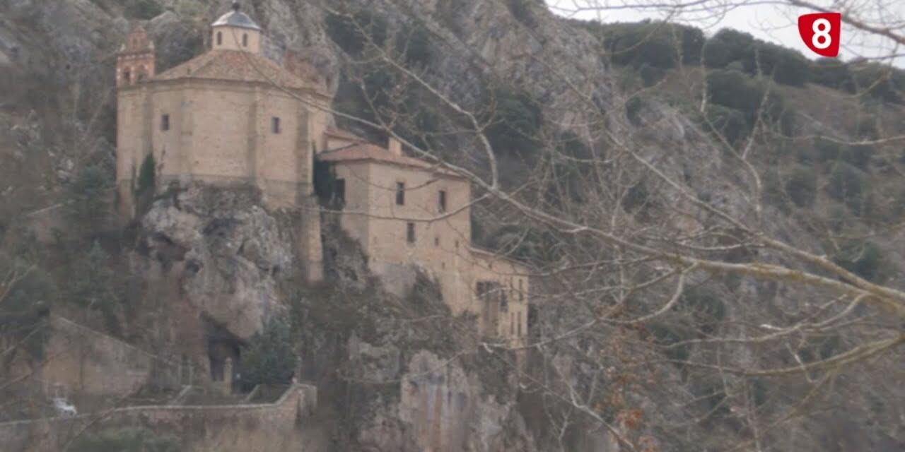 Exploramos la Histórica Ermita de San Saturio en Soria – Descubre su Historia y Belleza