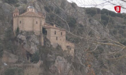 Exploramos la Histórica Ermita de San Saturio en Soria – Descubre su Historia y Belleza